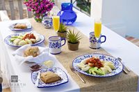 Bermuda Breakfast Table