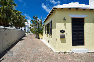 Number 4 Broad Alley I