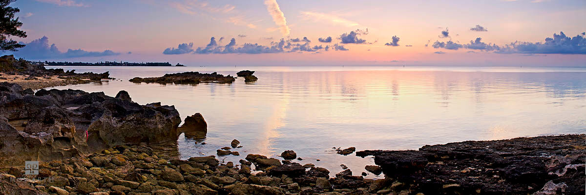 The Wide West A panoramic sunset image with Kings Point in the distance
